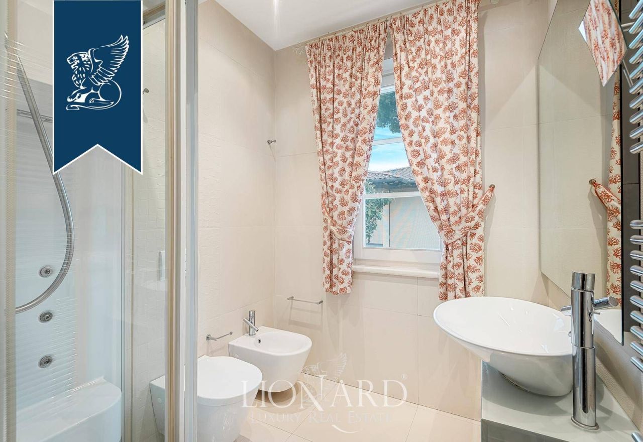 Вилла в Форте деи Марми, Италия, 175 м² - фото 18