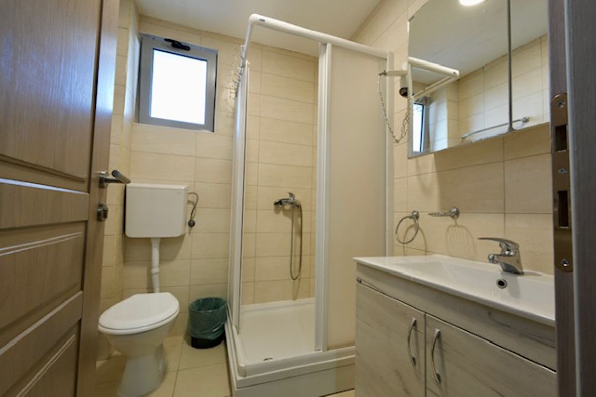 Отель, гостиница в Чани, Черногория, 22 м² - фото 8