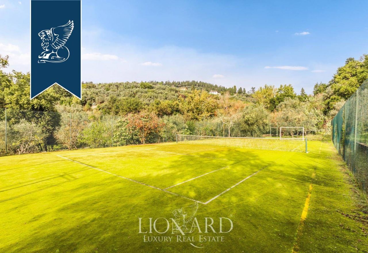 Вилла во Флоренции, Италия, 550 м² - фото 8