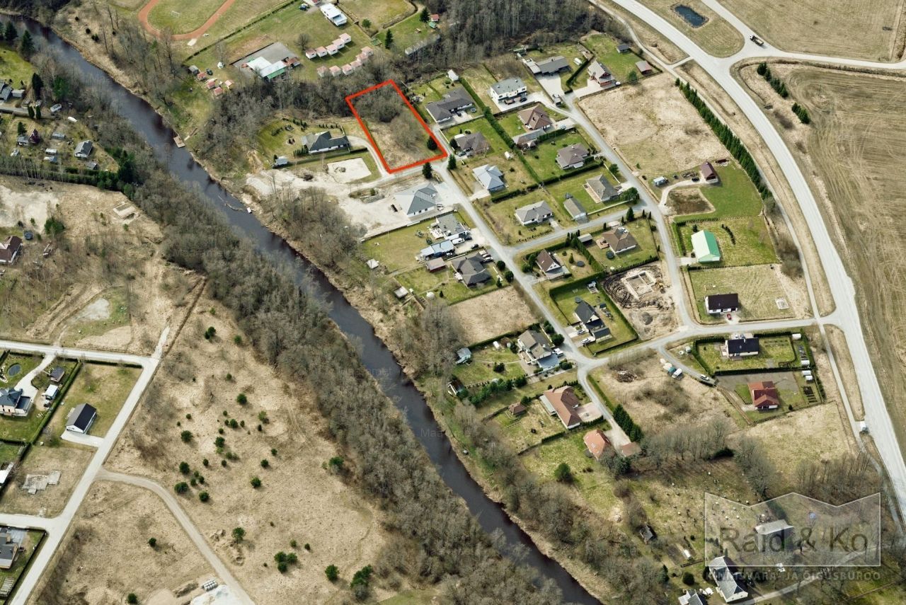 Земля в Пярнумаа, Эстония, 2 197 м² - фото 9