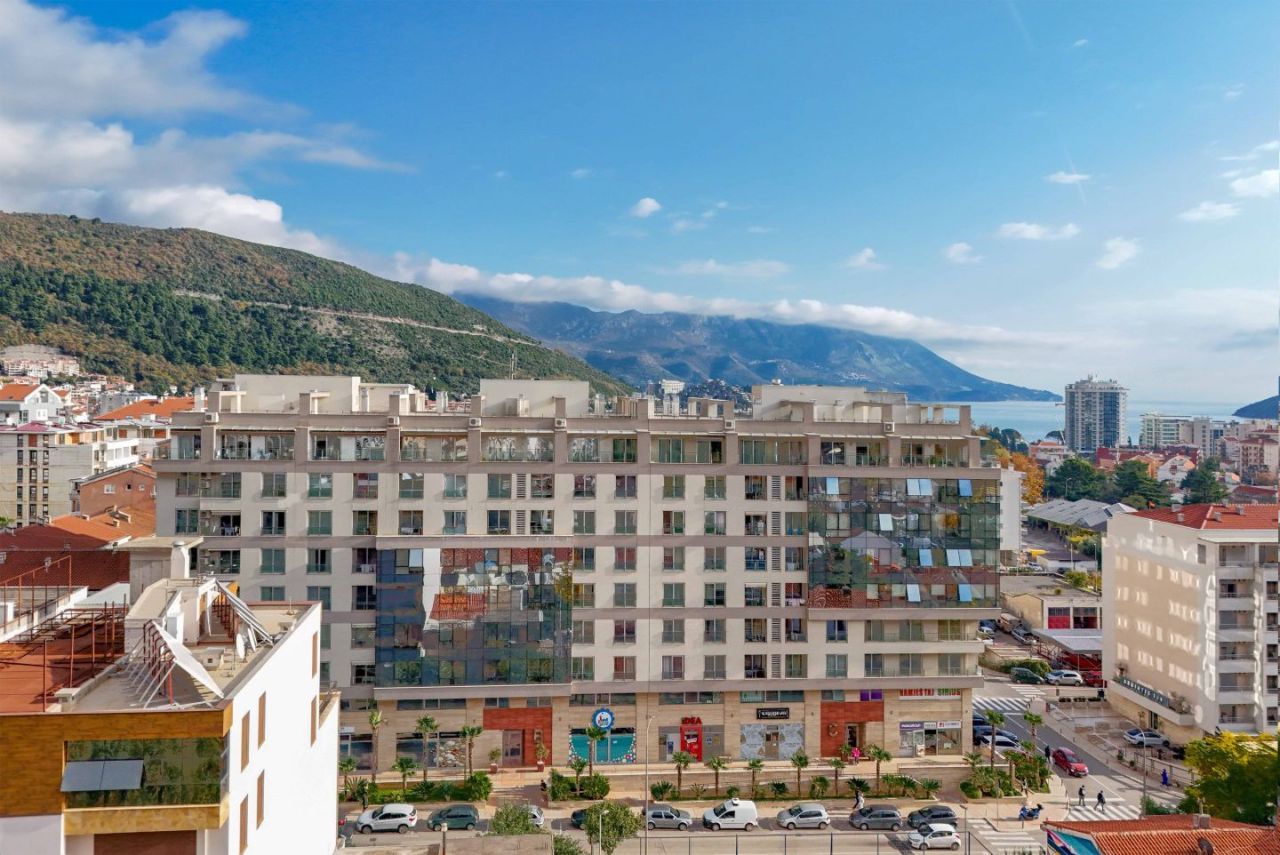 Апартаменты в Будве, Черногория, 90 м² - фото 1