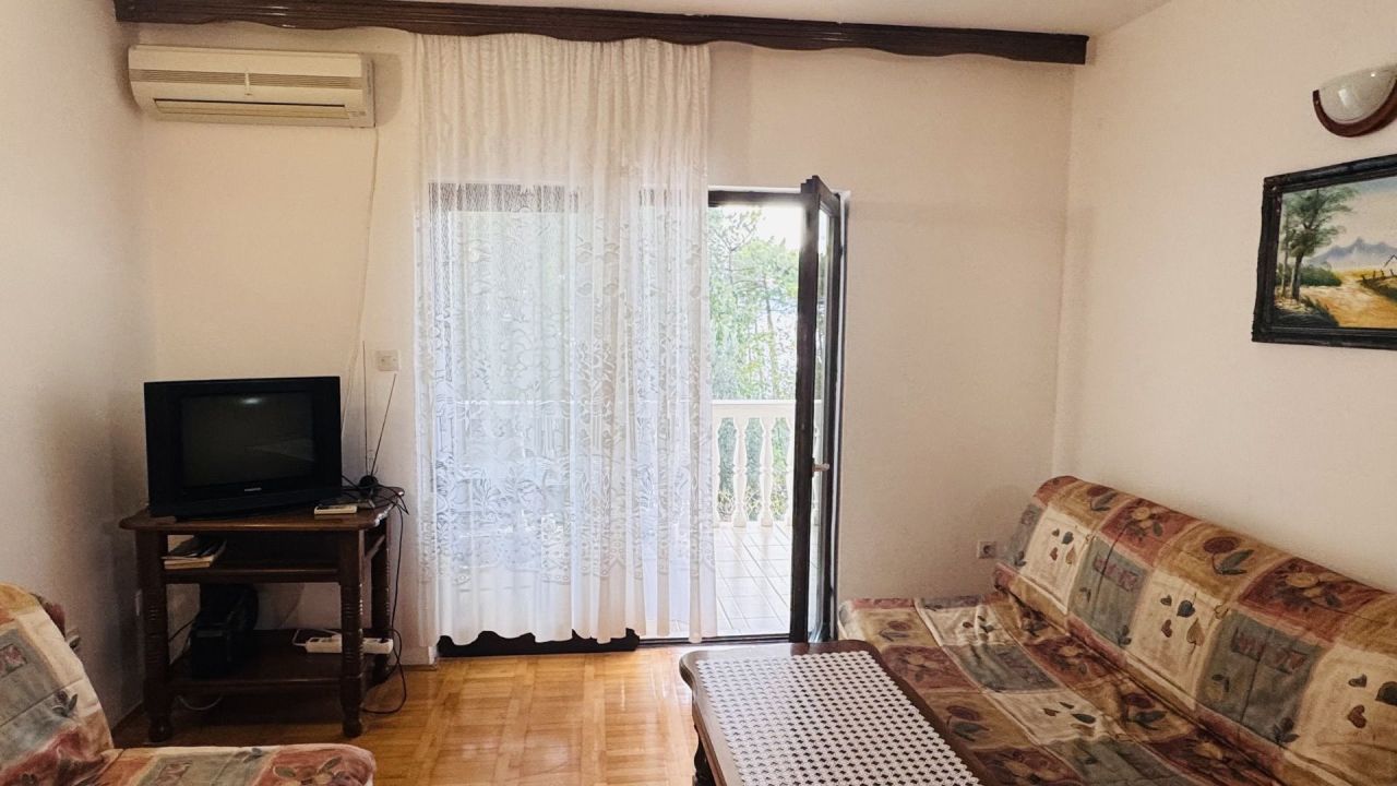 Квартира в Будве, Черногория, 42 м² - фото 5