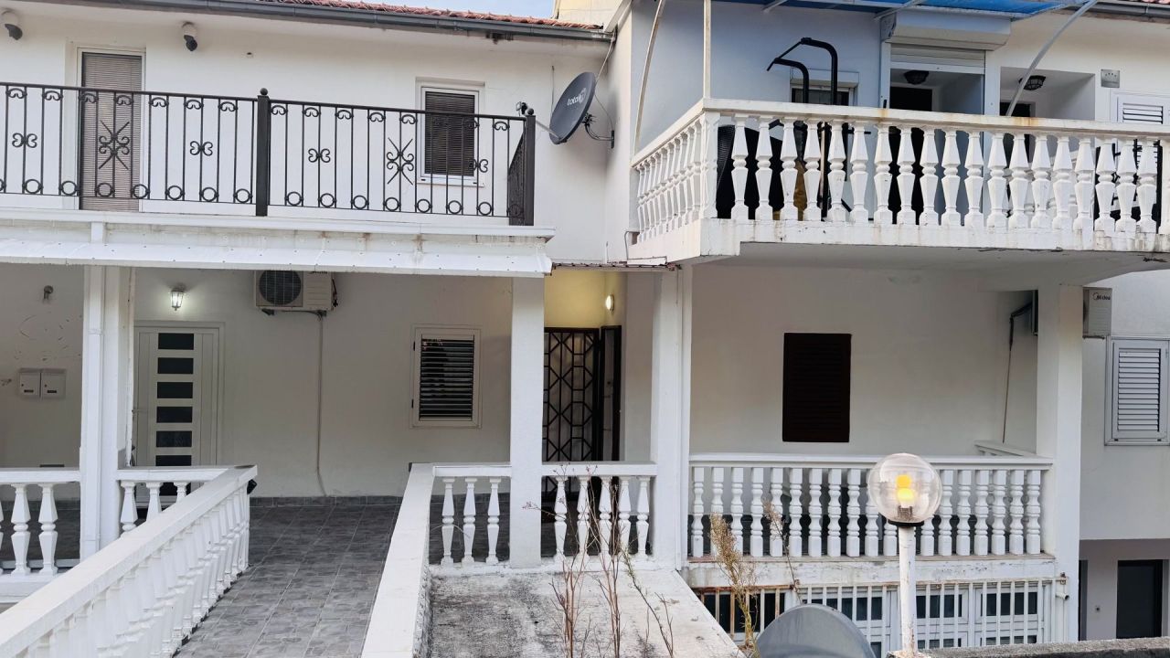 Квартира в Будве, Черногория, 42 м² - фото 8