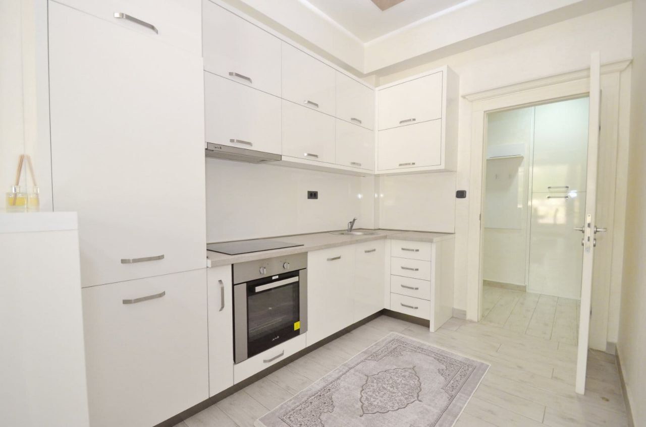 Квартира в Будве, Черногория, 90 м² - фото 8