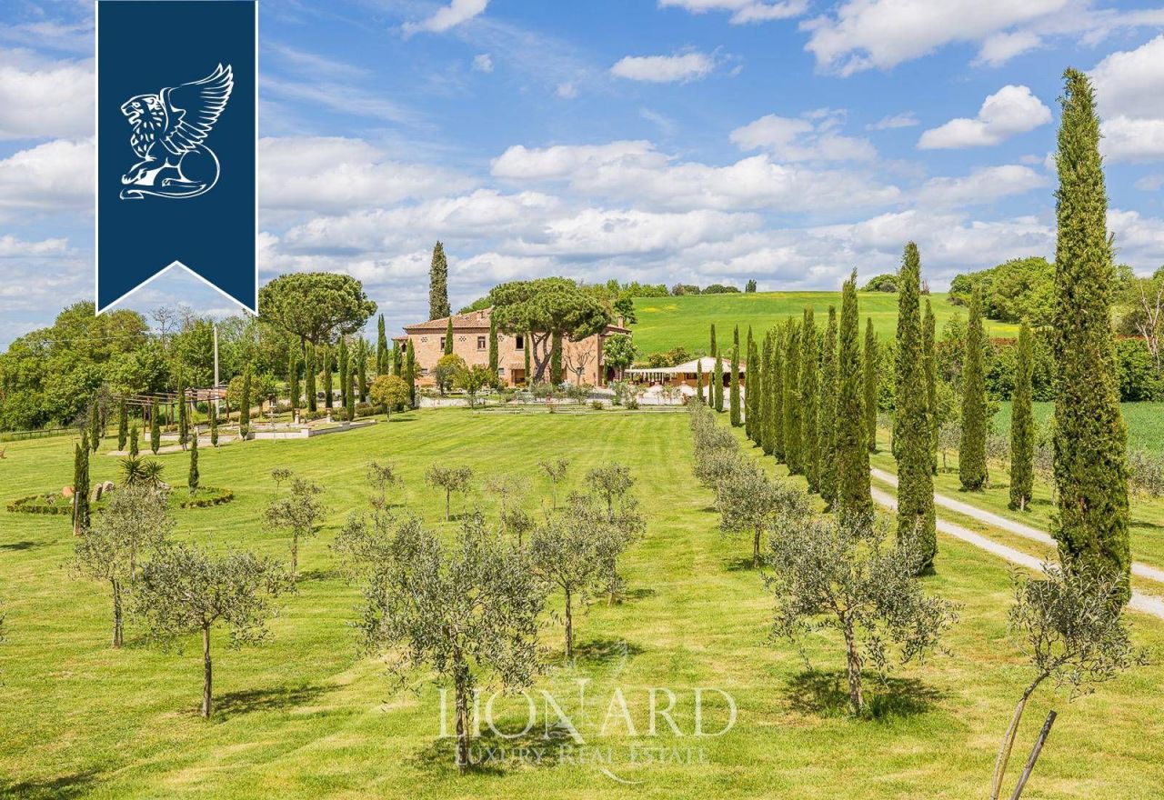 Вилла в Кортоне, Италия, 1 100 м² - фото 2