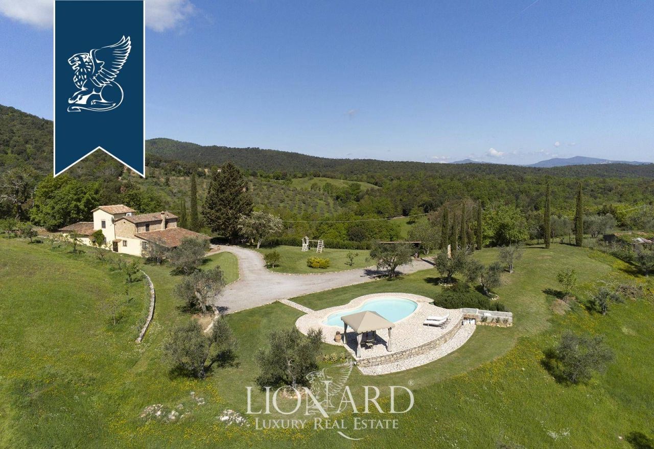 Ферма в Гроссето, Италия, 350 м² - фото 2