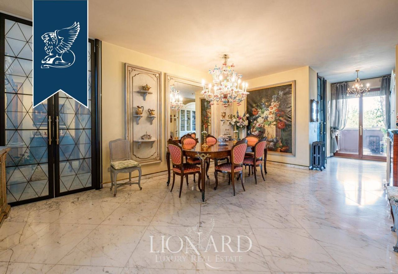 Апартаменты в Милане, Италия, 450 м² - фото 2