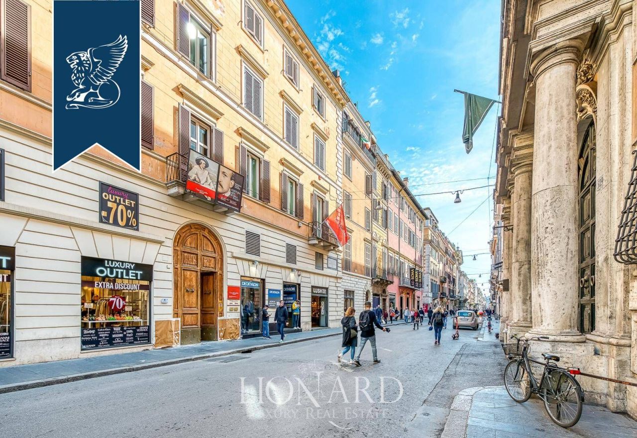 Апартаменты в Риме, Италия, 460 м² - фото 2