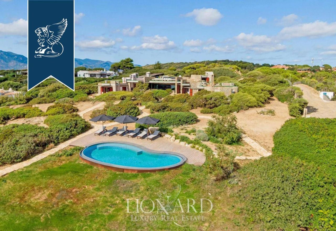 Вилла в Виллазимиусе, Италия, 400 м² - фото 2