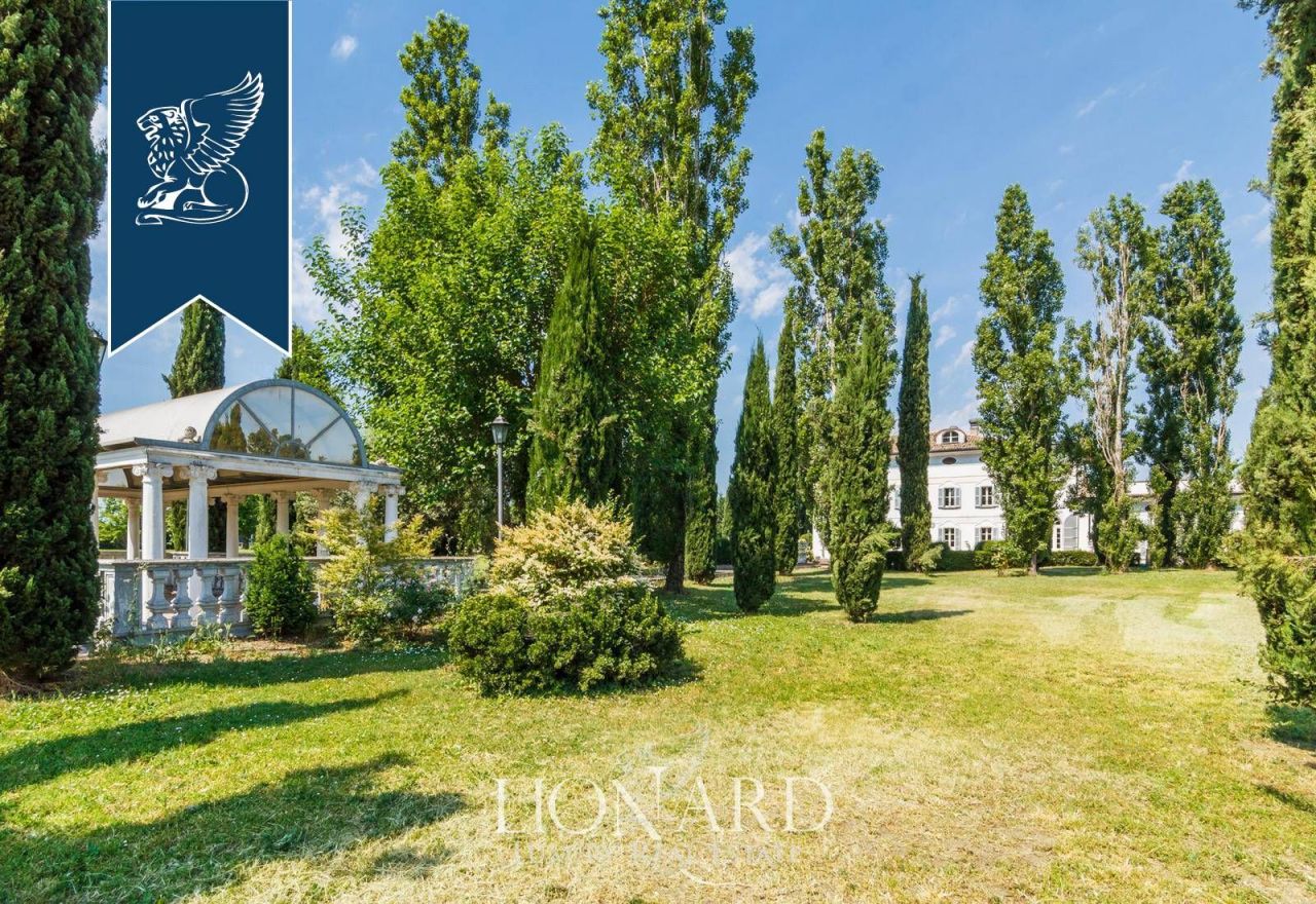 Вилла в Реджо-Эмилии, Италия, 800 м² - фото 2