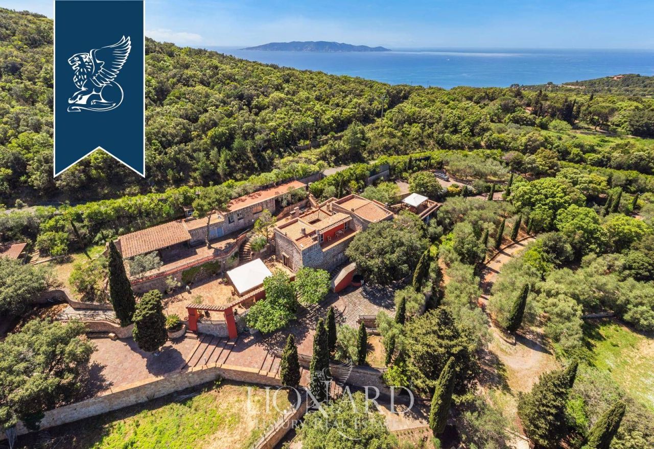 Вилла в Монте-Арджентарио, Италия, 1 162 м² - фото 2