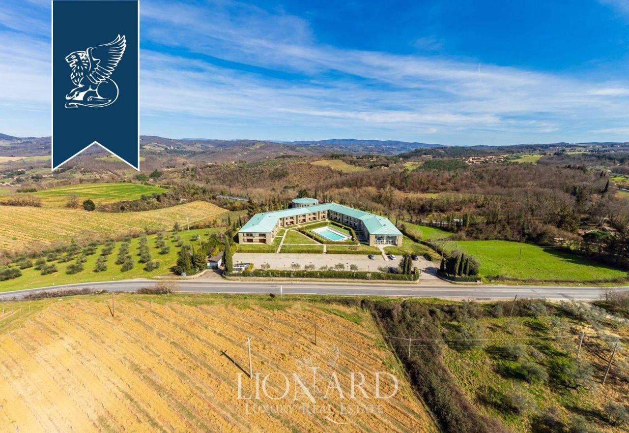 Отель, гостиница во Флоренции, Италия, 4 775 м² - фото 2