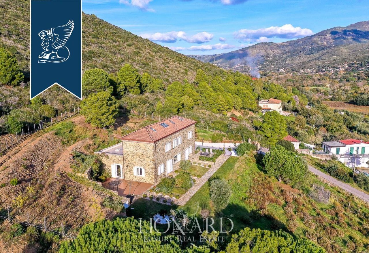 Вилла в Салерно, Италия, 600 м² - фото 2