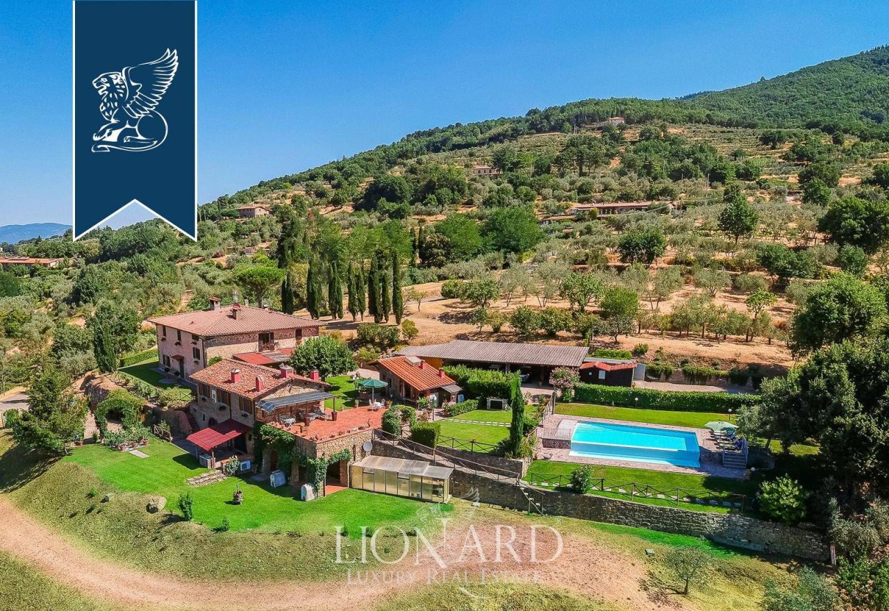 Ферма во Флоренции, Италия, 500 м² - фото 2