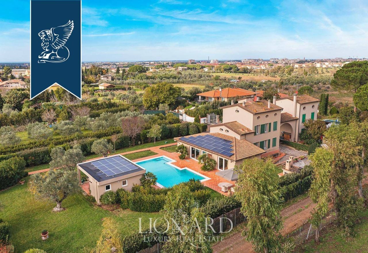 Вилла в Чечине, Италия, 600 м² - фото 2