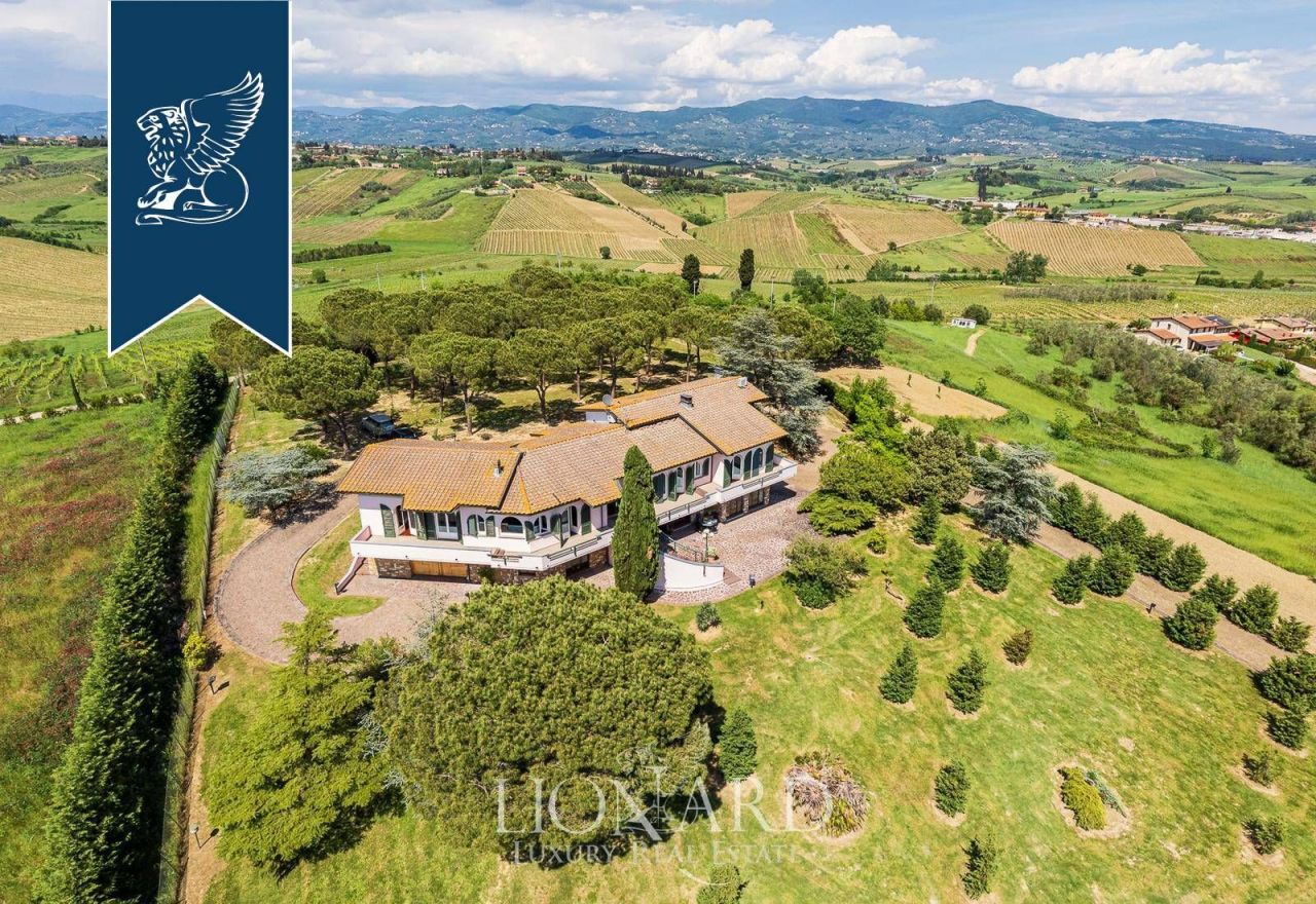 Вилла во Флоренции, Италия, 548 м² - фото 2