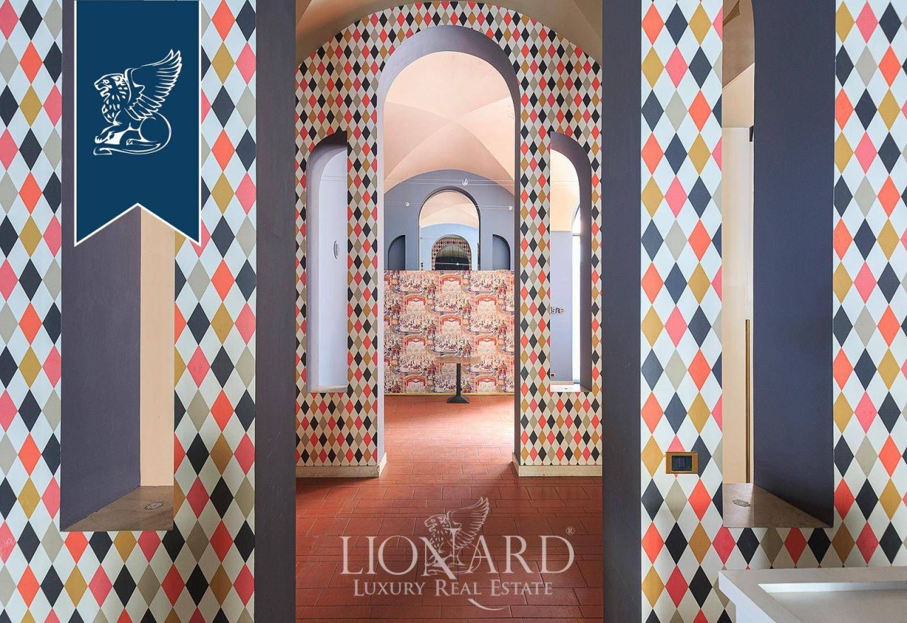 Дом в Брешии, Италия, 3 230 м² - фото 2