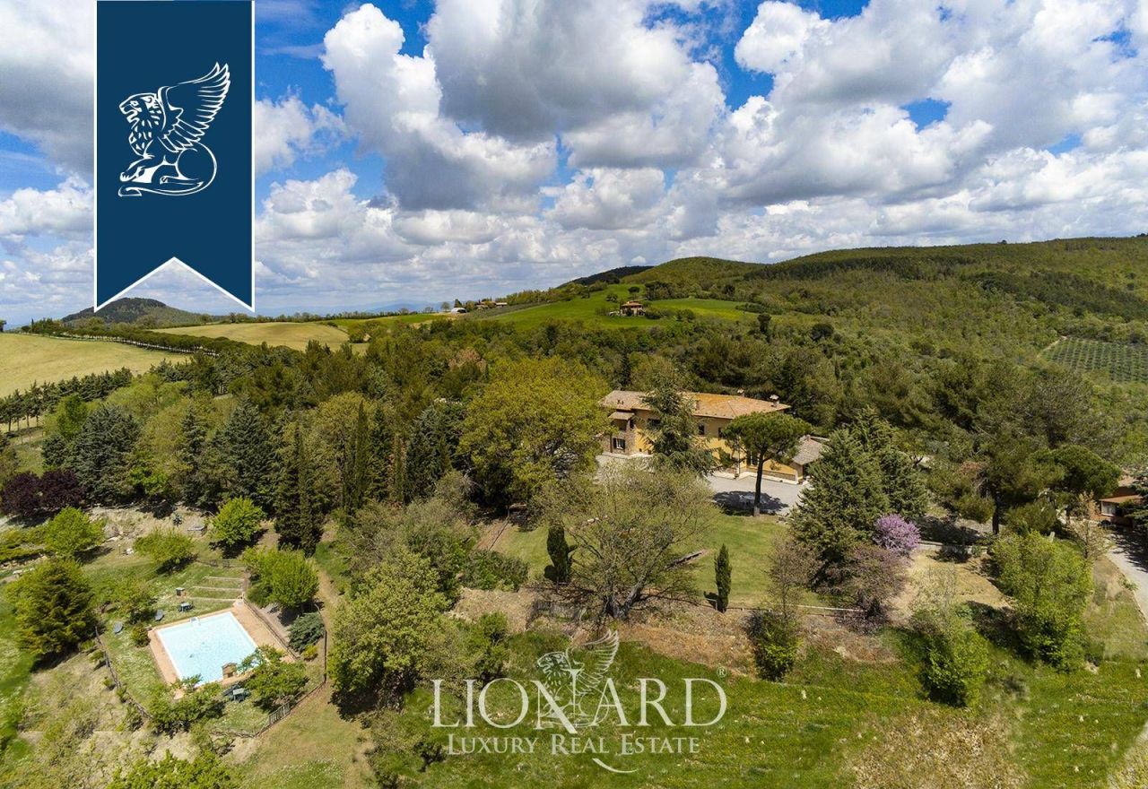 Ферма в Монтепульчано, Италия, 700 м² - фото 2