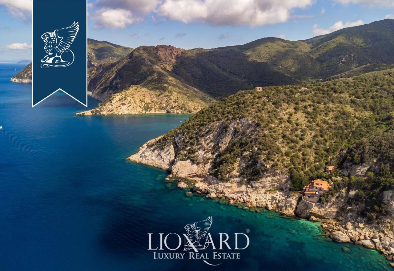 Вилла в Ливорно, Италия, 800 м² - фото 2