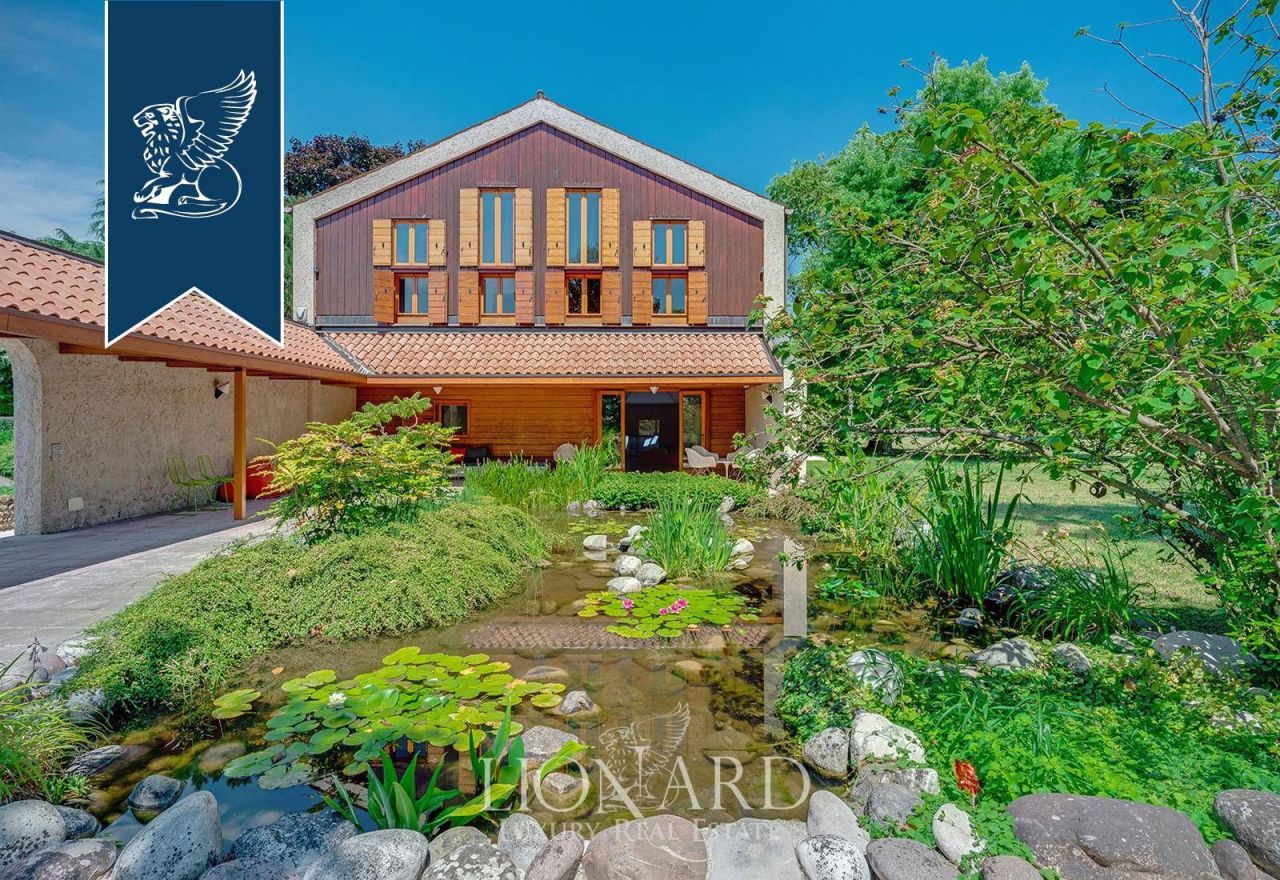 Вилла в Тревизо, Италия, 670 м² - фото 2