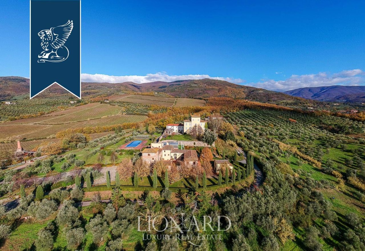 Отель, гостиница в Пистое, Италия, 5 000 м² - фото 2