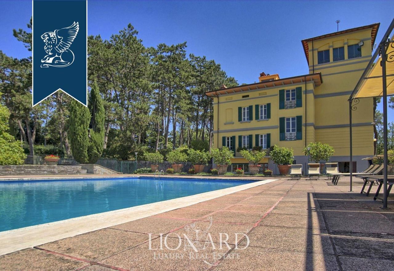 Вилла в Ареццо, Италия, 800 м² - фото 3