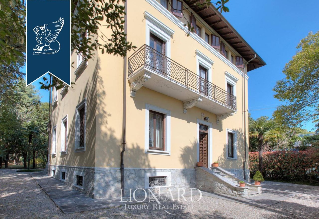 Вилла в Лезе, Италия, 400 м² - фото 3