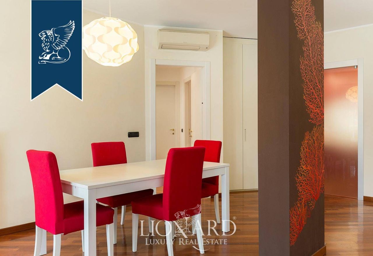 Апартаменты в Милане, Италия, 310 м² - фото 3