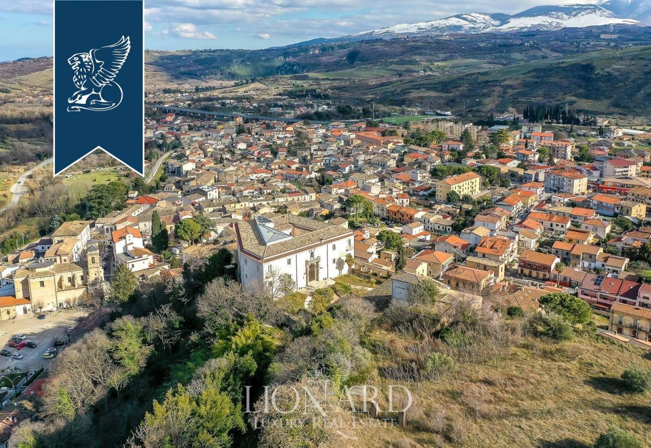 Замок в Пескаре, Италия, 3 200 м² - фото 3