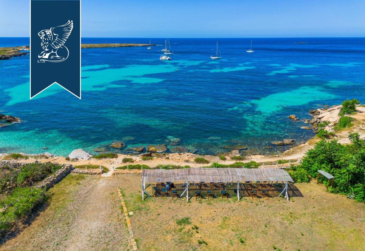 Дом в Фавиньяне, Италия, 2 100 м² - фото 3