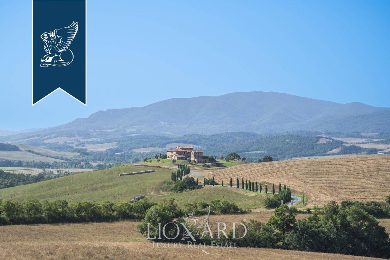 Ферма в Монтекатини-Валь-ди-Чечина, Италия, 1 000 м² - фото 3