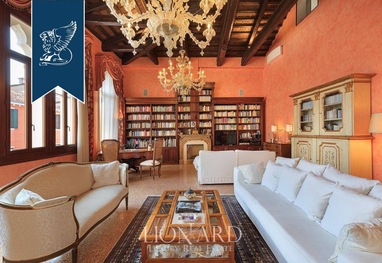 Апартаменты в Венеции, Италия, 310 м² - фото 3