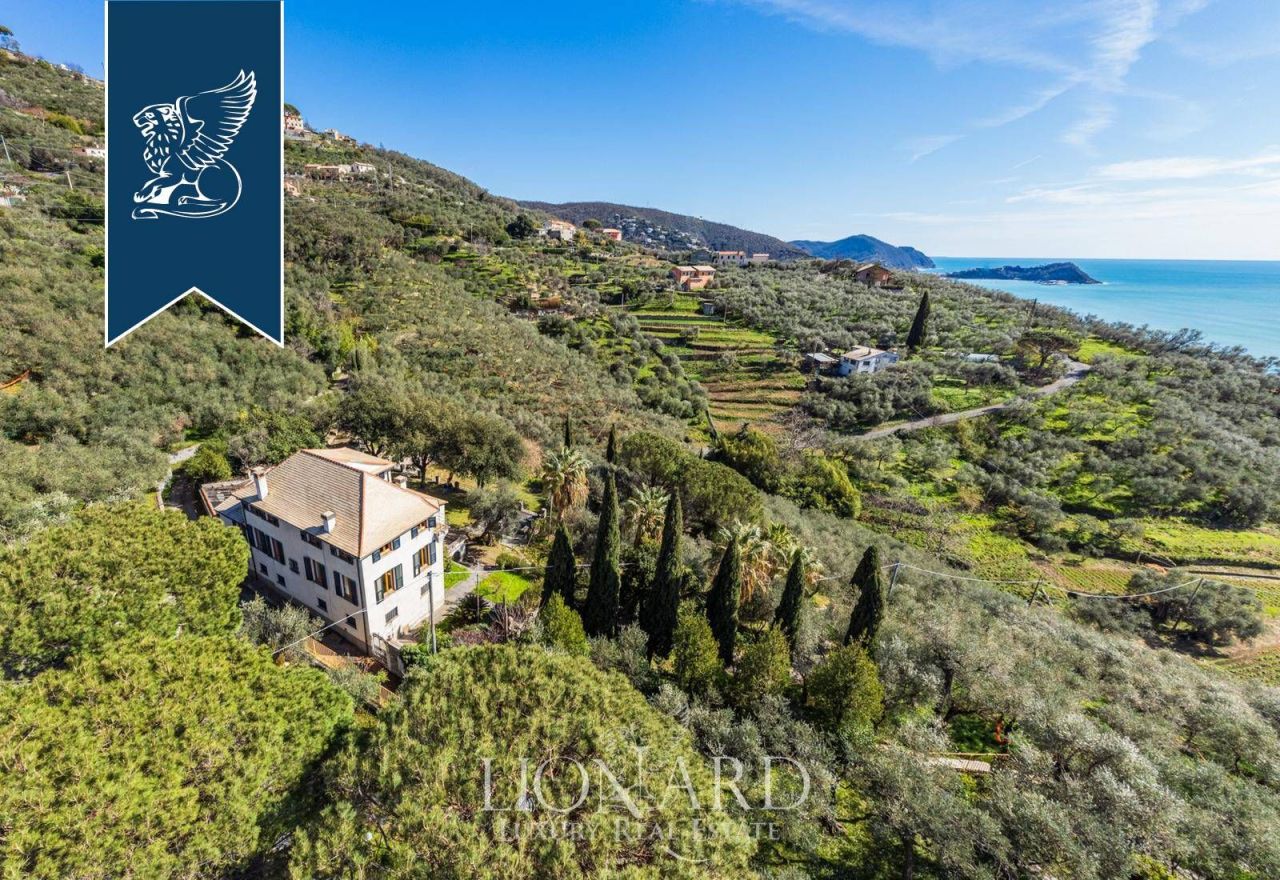 Вилла в Генуе, Италия, 790 м² - фото 3