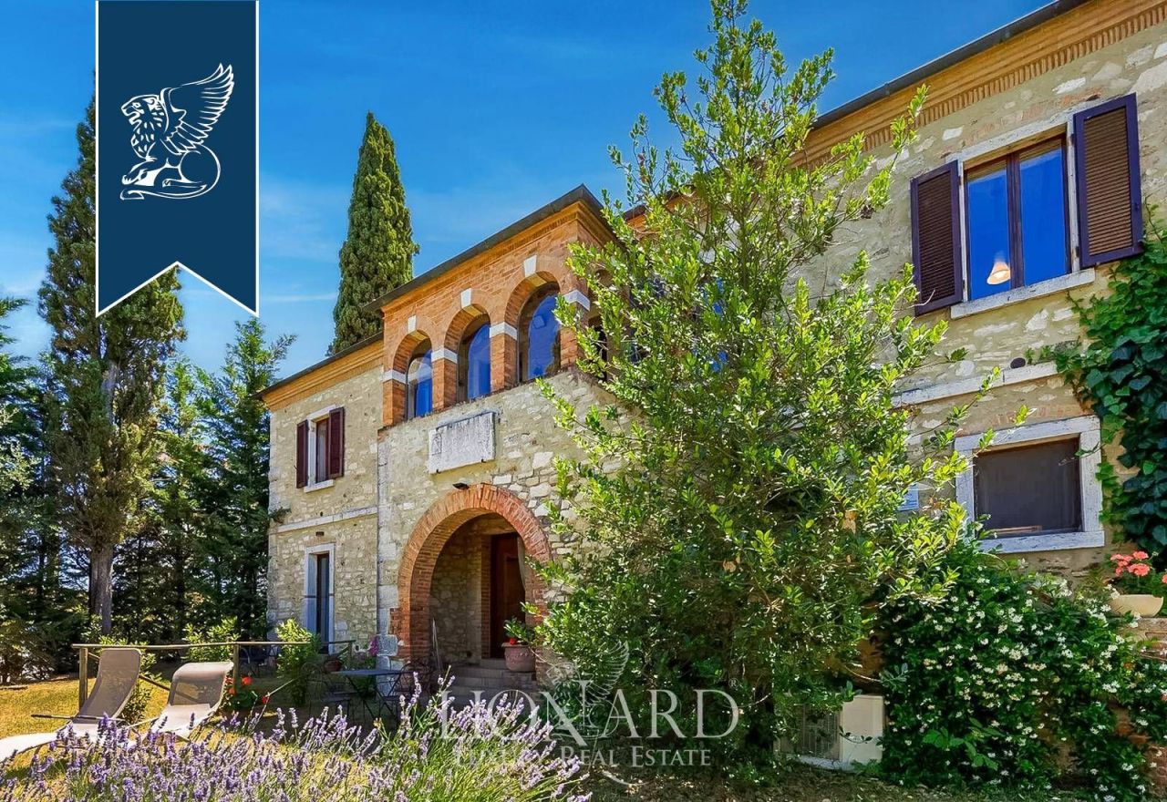 Вилла в Сиене, Италия, 714 м² - фото 3