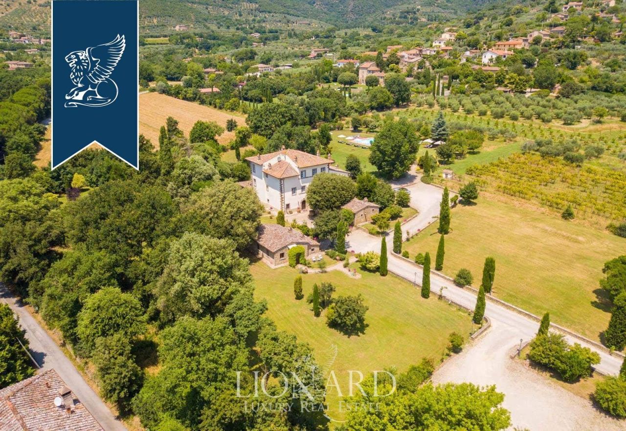 Дом в Кортоне, Италия, 1 232 м² - фото 3