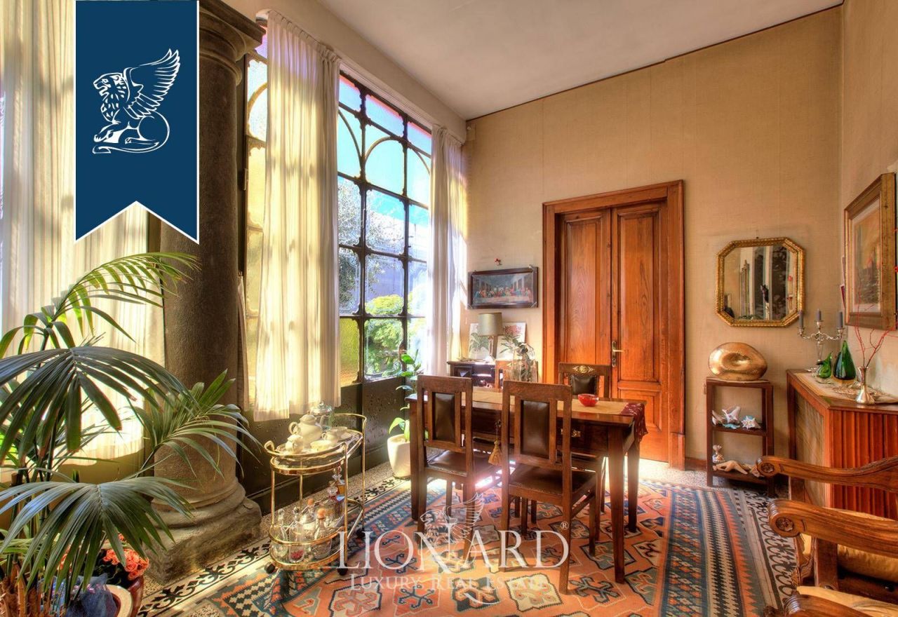 Вилла в Бергамо, Италия, 1 000 м² - фото 3