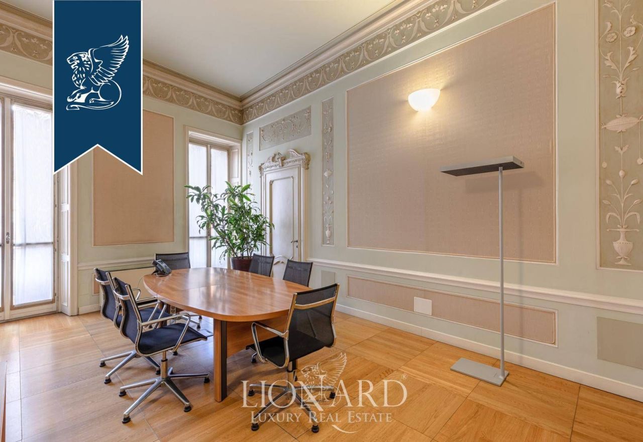 Дом в Вероне, Италия, 2 600 м² - фото 3