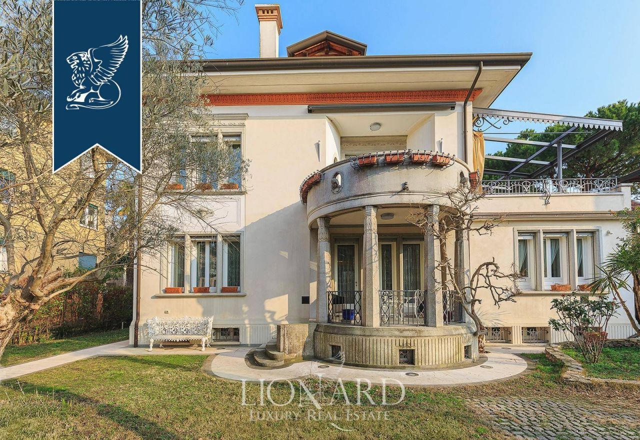 Вилла в Венеции, Италия, 600 м² - фото 3