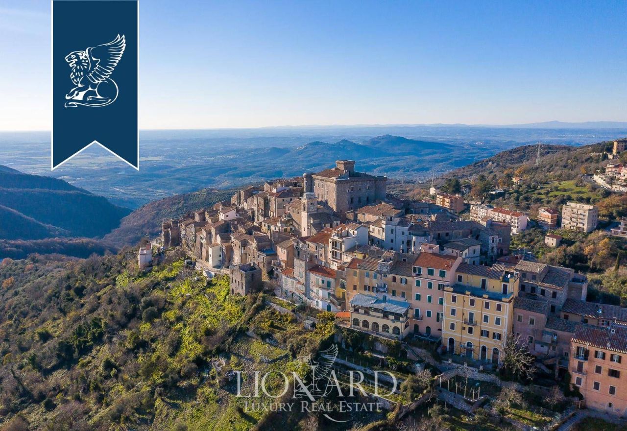 Замок в Риме, Италия, 2 000 м² - фото 3