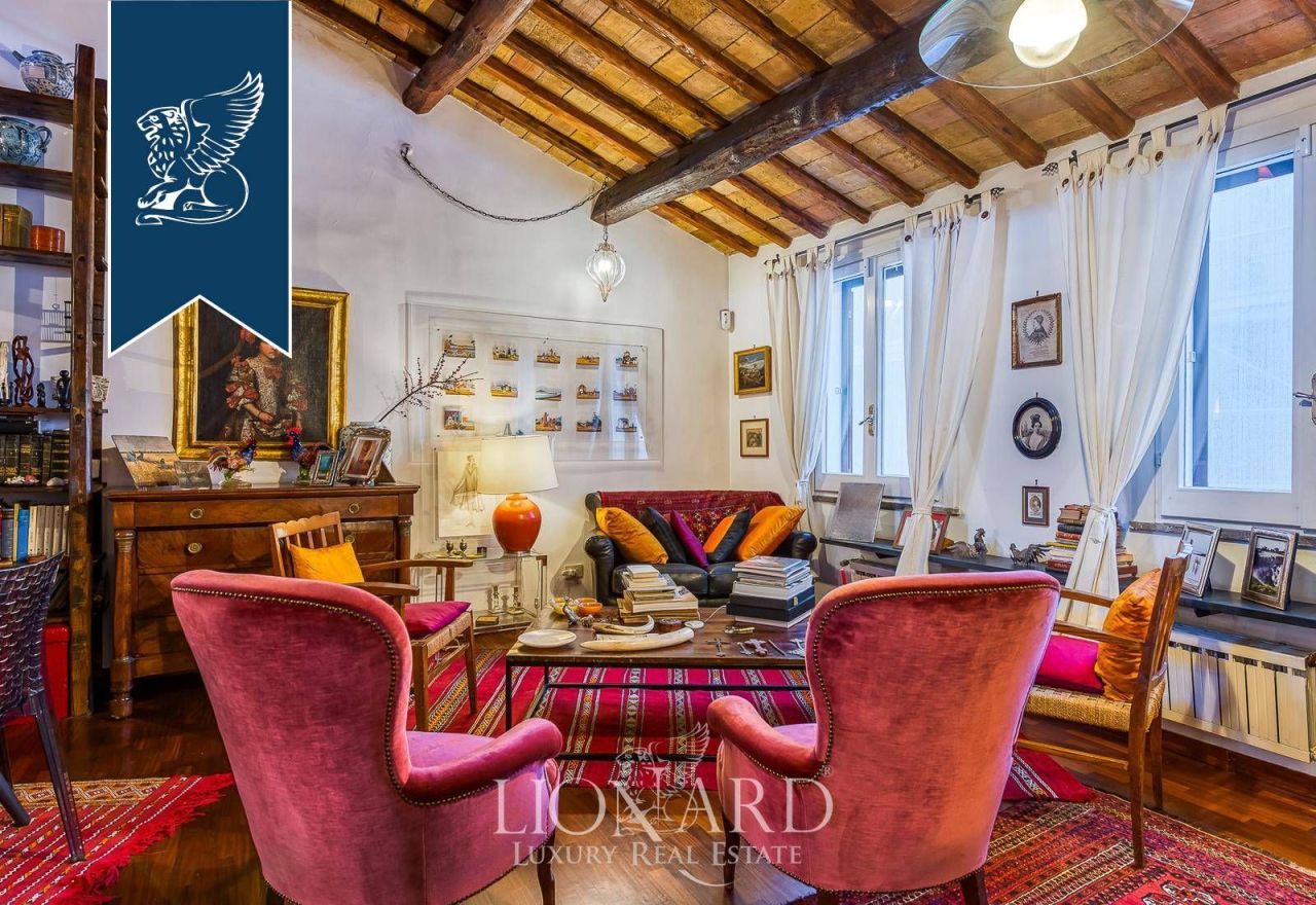 Дом в Риме, Италия, 490 м² - фото 3