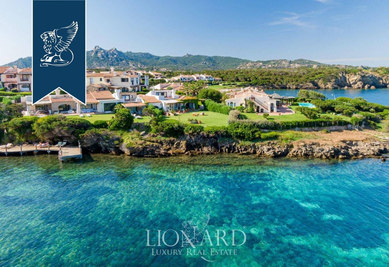 Вилла в Порто Черво, Италия, 300 м² - фото 3