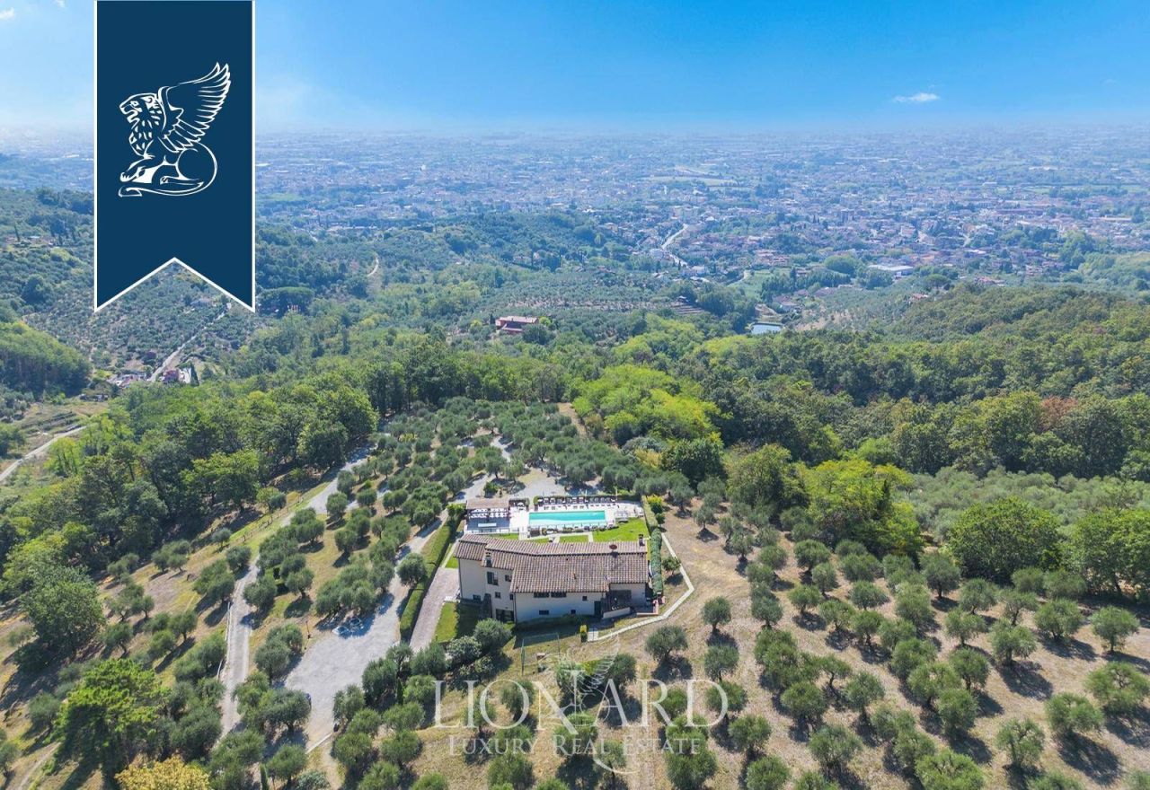 Вилла в Пистое, Италия, 600 м² - фото 3