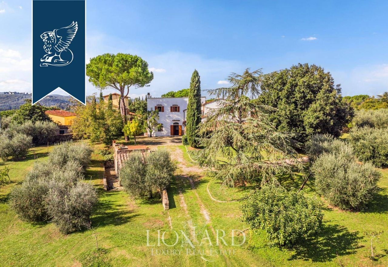 Вилла во Флоренции, Италия, 428 м² - фото 3