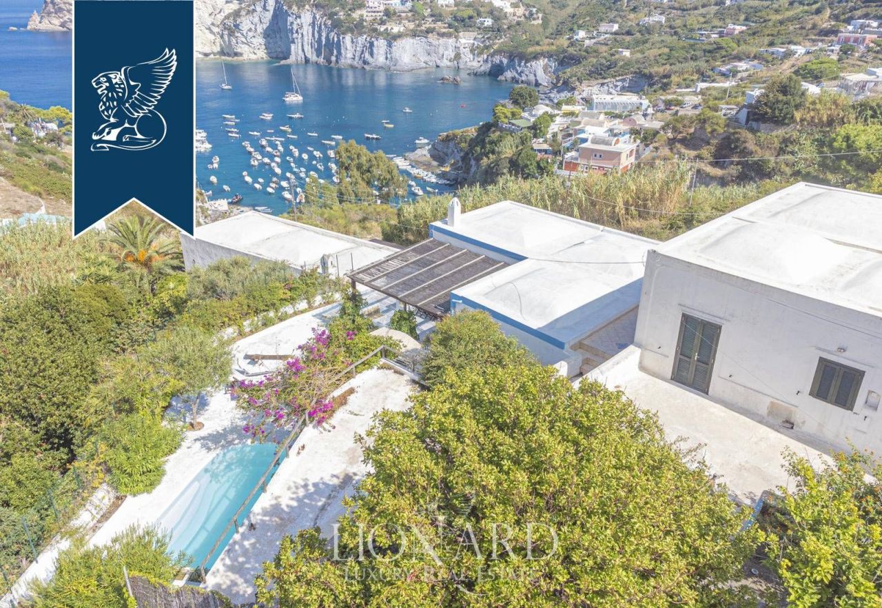 Вилла в Латина, Италия, 233 м² - фото 3