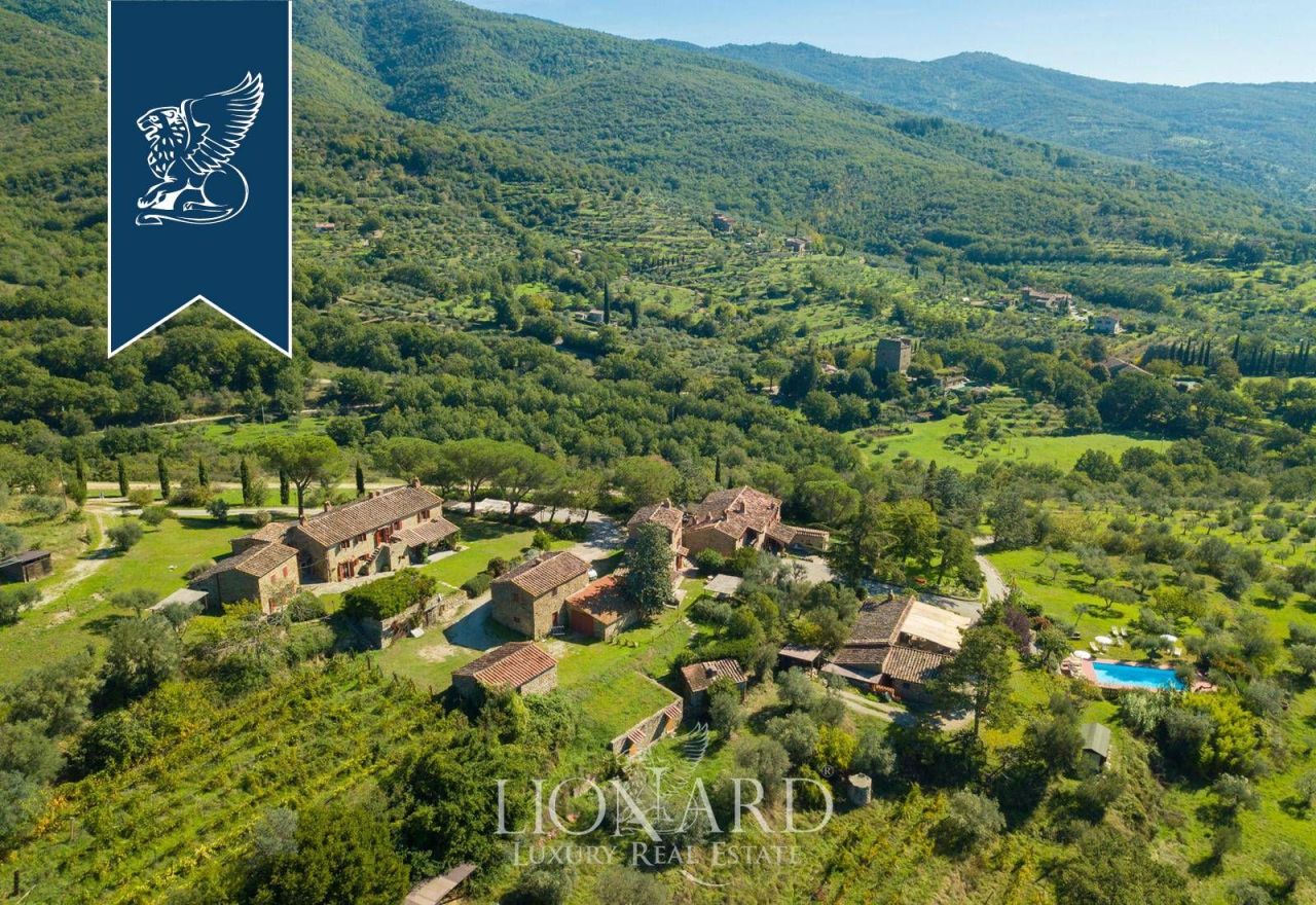 Ферма в Кортоне, Италия, 1 000 м² - фото 3