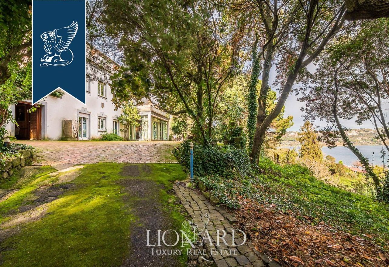 Вилла в Риме, Италия, 1 600 м² - фото 3