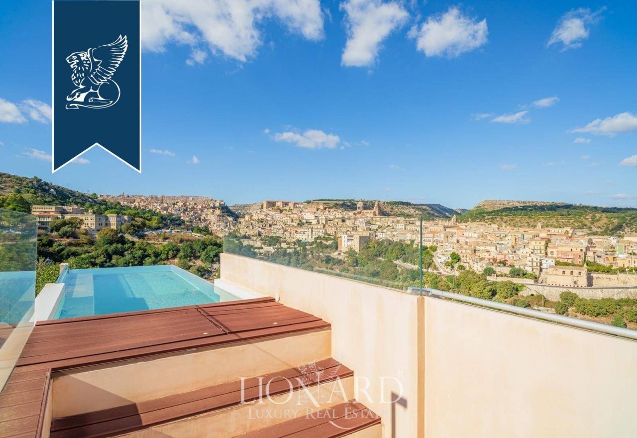 Вилла в Рагузе, Италия, 350 м² - фото 2