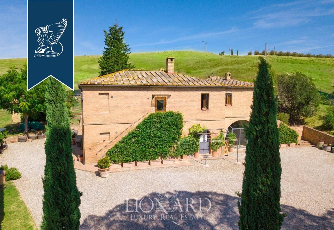 Вилла в Буонконвенто, Италия, 300 м² - фото 2