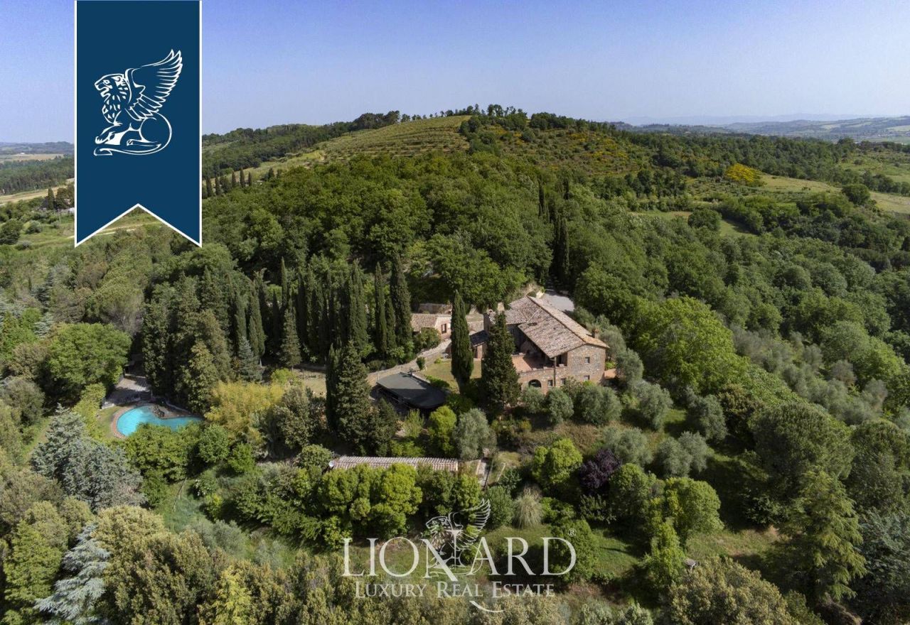 Ферма в Четоне, Италия, 1 500 м² - фото 2