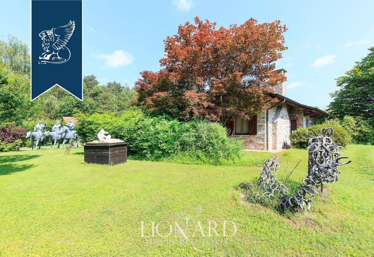 Вилла в Варесе, Италия, 597 м² - фото 2